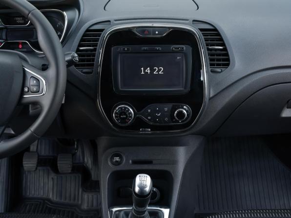 Renault Kaptur I с пробегом 2018 года, цена 1 398 000 рублей, 172000 км, внедорожник, Автокод Объявления