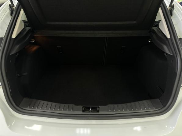 Ford Focus III Рестайлинг с пробегом 2018 года, цена 1 150 000 рублей, 105457 км, хэтчбек, Автокод Объявления