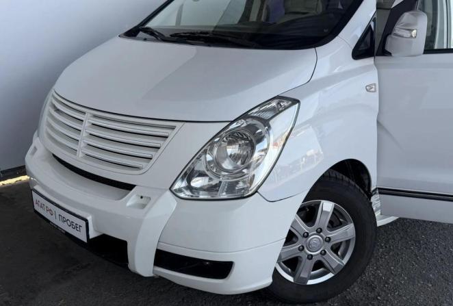 Hyundai Grand Starex I с пробегом 2013 года, цена 1 545 000 рублей, 260901 км, минивэн, Автокод Объявления