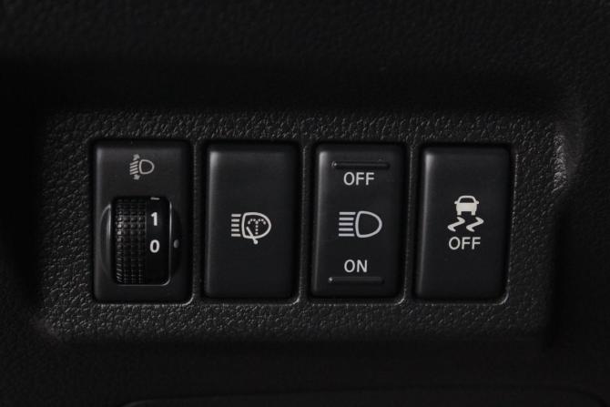 Nissan X-Trail II Рестайлинг с пробегом 2013 года, цена 1 380 000 рублей, 225142 км, внедорожник, Автокод Объявления