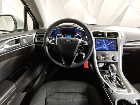 Ford Mondeo V с пробегом 2017 года, цена 1 631 000 рублей, 143963 км, седан, Автокод Объявления