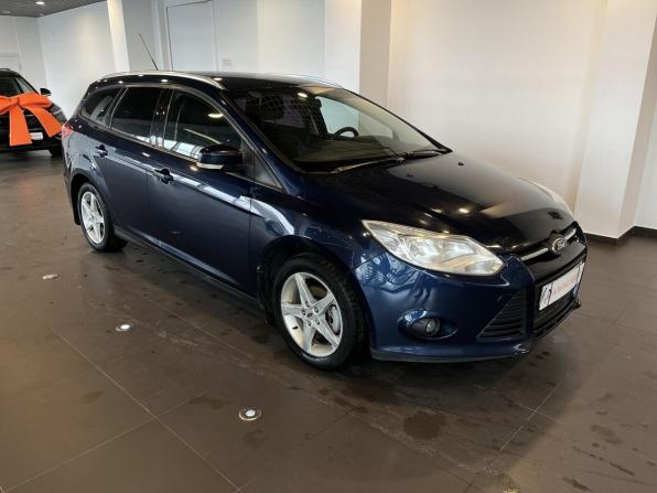 Ford Focus III с пробегом 2012 года, цена 595 000 рублей, 230503 км, универсал, Автокод Объявления