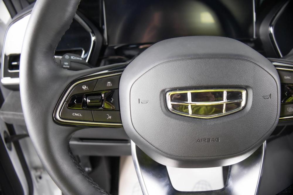 Geely Monjaro I Пермь  - изображение 19
