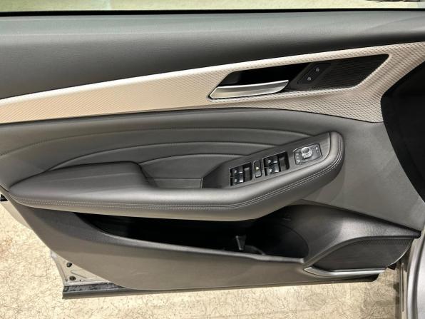 Haval F7 I Рестайлинг с пробегом 2023 года, цена 1 899 000 рублей, 21175 км, внедорожник, Автокод Объявления