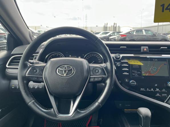 Toyota Camry VIII (XV70) с пробегом 2018 года, цена 2 230 000 рублей, 233000 км, седан, Автокод Объявления