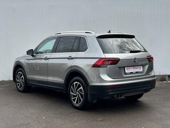 Volkswagen Tiguan II с пробегом 2018 года, цена 2 360 000 рублей, 109259 км, внедорожник, Автокод Объявления