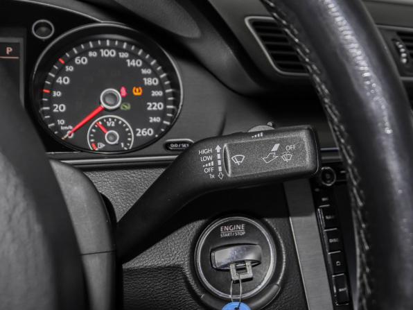 Volkswagen Passat B7 с пробегом 2014 года, цена 1 099 000 рублей, 222611 км, седан, Автокод Объявления