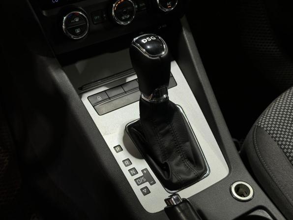 Skoda Octavia III (A7) с пробегом 2014 года, цена 1 190 000 рублей, 236071 км, лифтбек, Автокод Объявления