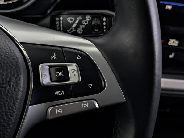 Volkswagen Touareg III с пробегом 2019 года, цена 3 900 000 рублей, 234306 км, внедорожник, Автокод Объявления