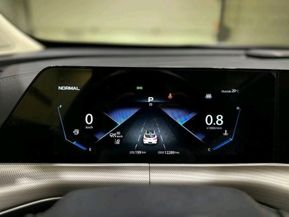 Changan UNI-T I с пробегом 2023 года, цена 2 365 000 рублей, 12289 км, внедорожник, Автокод Объявления