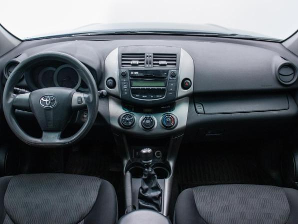 Toyota RAV4 III (XA30) Рестайлинг с пробегом 2011 года, цена 995 000 рублей, 281802 км, внедорожник, Автокод Объявления