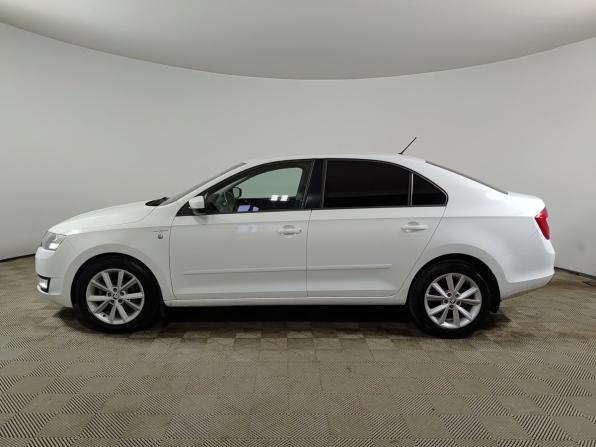Skoda Rapid I с пробегом 2015 года, цена 1 050 000 рублей, 137308 км, лифтбек, Автокод Объявления