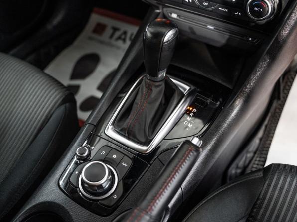 Mazda Axela III с пробегом 2015 года, цена 1 280 000 рублей, 119160 км, хэтчбек, Автокод Объявления