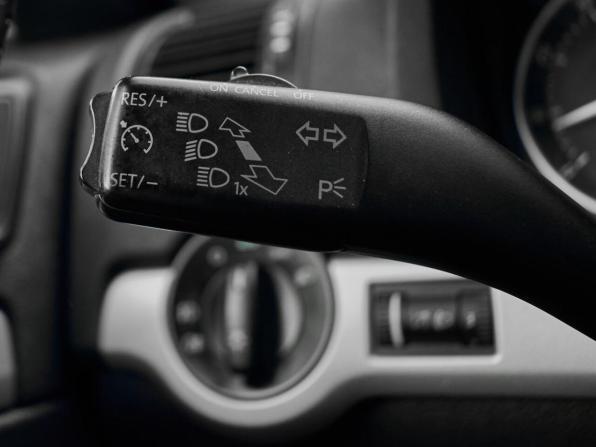 Skoda Octavia II (A5) Рестайлинг с пробегом 2013 года, цена 910 000 рублей, 128376 км, лифтбек, Автокод Объявления