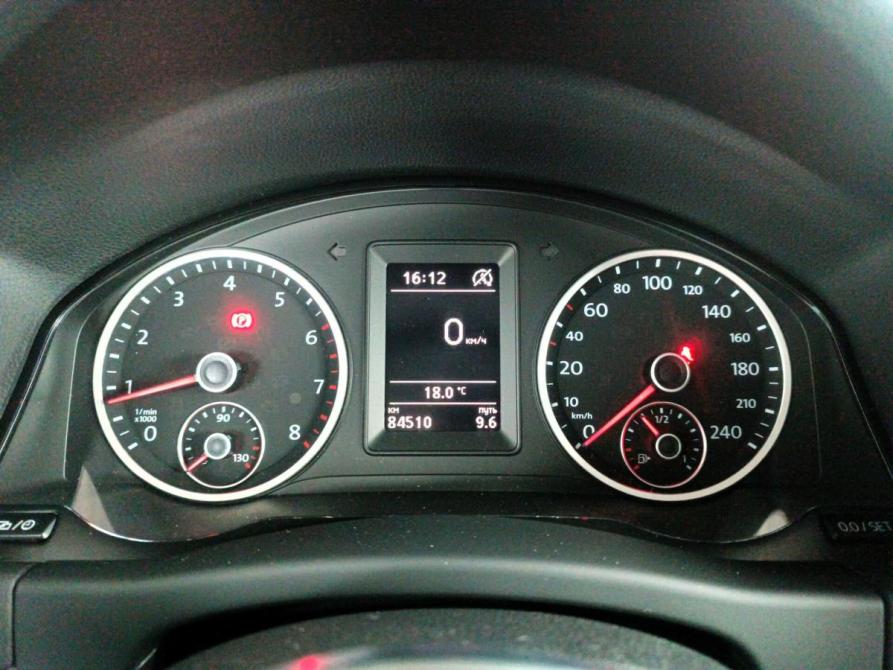 Volkswagen Tiguan I Рестайлинг Санкт-Петербург  - изображение 16