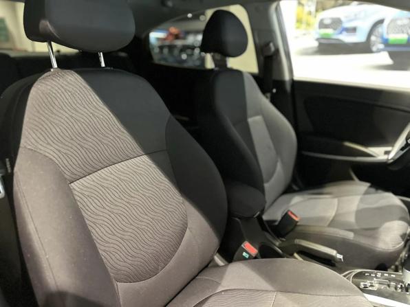 Hyundai Solaris I с пробегом 2012 года, цена 780 000 рублей, 209000 км, седан, Автокод Объявления
