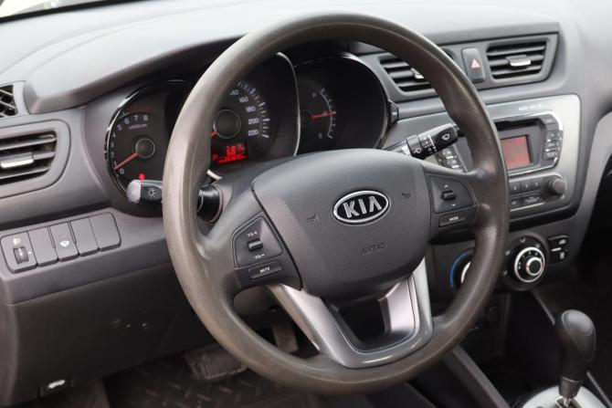 Kia Rio III с пробегом 2012 года, цена 699 000 рублей, 268000 км, седан, Автокод Объявления