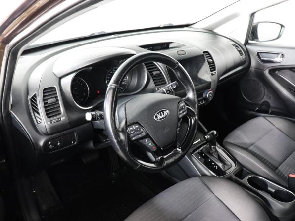 Kia Cerato III Рестайлинг (Classic) с пробегом 2019 года, цена 1 370 000 рублей, 84003 км, седан, Автокод Объявления