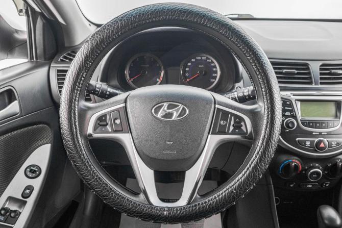 Hyundai Solaris I с пробегом 2011 года, цена 799 000 рублей, 195000 км, хэтчбек, Автокод Объявления