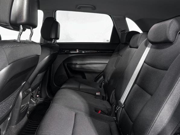 Kia Sorento II Рестайлинг с пробегом 2019 года, цена 1 999 000 рублей, 76245 км, внедорожник, Автокод Объявления