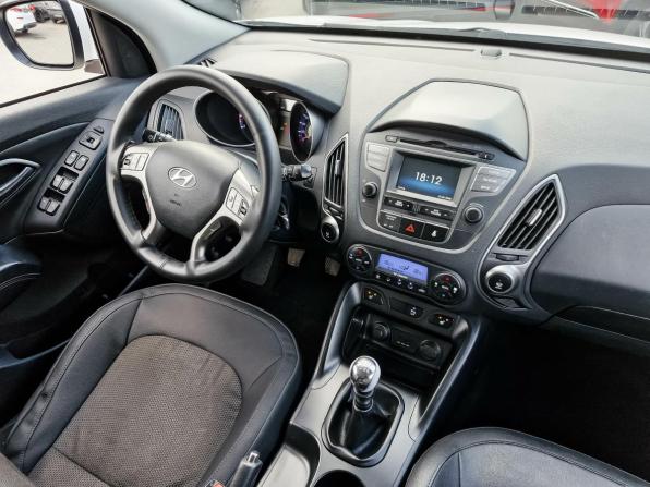 Hyundai ix35 I Рестайлинг с пробегом 2013 года, цена 1 262 000 рублей, 162342 км, внедорожник, Автокод Объявления