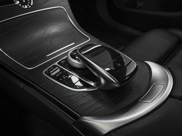 Mercedes-Benz C-Класс IV (W205) с пробегом 2015 года, цена 1 849 000 рублей, 175674 км, седан, Автокод Объявления