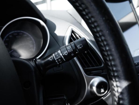 Hyundai ix35 I с пробегом 2012 года, цена 1 150 000 рублей, 200750 км, внедорожник, Автокод Объявления