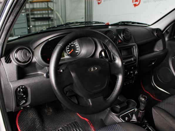 Lada (ВАЗ) Granta I с пробегом 2016 года, цена 530 000 рублей, 210500 км, седан, Автокод Объявления