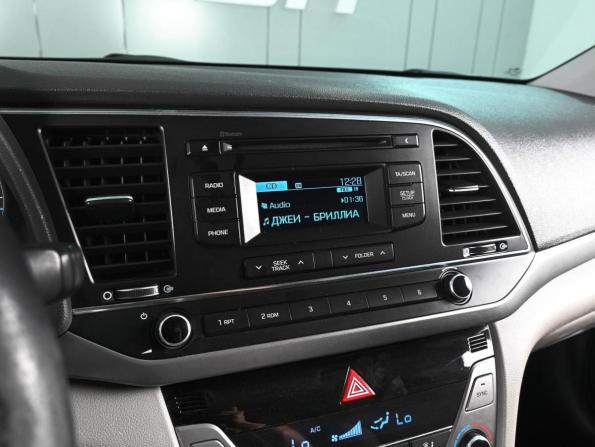 Hyundai Elantra VI (AD) с пробегом 2017 года, цена 1 299 000 рублей, 182496 км, седан, Автокод Объявления