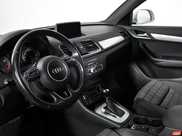Audi Q3 I (8U) Рестайлинг с пробегом 2015 года, цена 2 349 000 рублей, 53916 км, внедорожник, Автокод Объявления