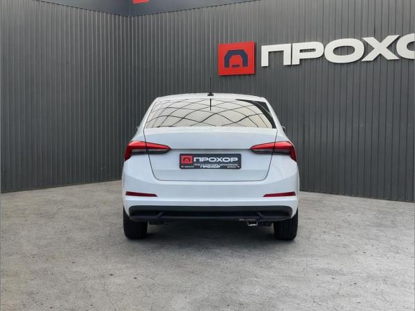 Skoda Rapid II с пробегом 2021 года, цена 1 297 000 рублей, 88028 км, лифтбек, Автокод Объявления