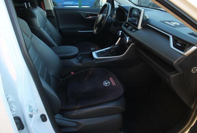 Toyota RAV4 V (XA50) с пробегом 2021 года, цена 3 990 000 рублей, 74156 км, внедорожник, Автокод Объявления