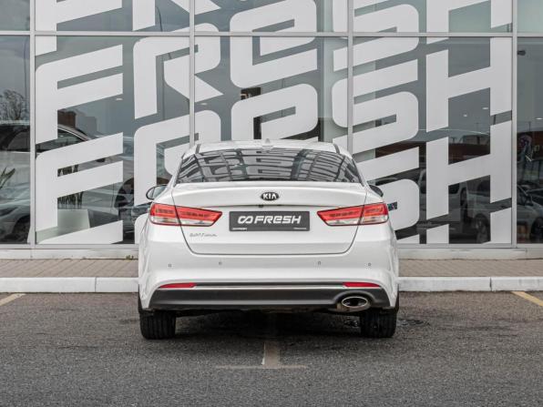 Kia Optima IV Рестайлинг с пробегом 2018 года, цена 1 685 000 рублей, 173784 км, седан, Автокод Объявления