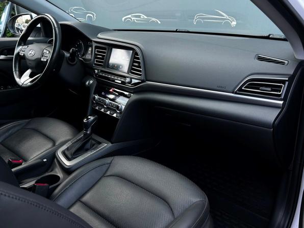 Hyundai Elantra VI (AD) Рестайлинг с пробегом 2019 года, цена 1 654 300 рублей, 128838 км, седан, Автокод Объявления