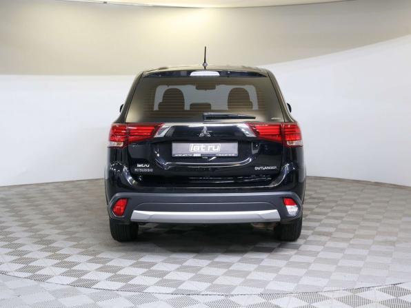 Mitsubishi Outlander III Рестайлинг 2 с пробегом 2016 года, цена 1 699 000 рублей, 98541 км, внедорожник, Автокод Объявления