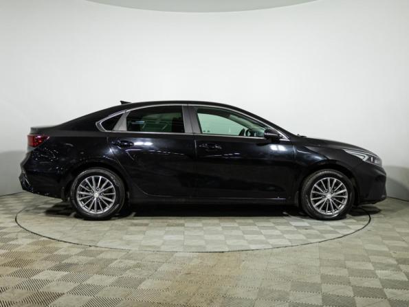 Kia Cerato IV Рестайлинг с пробегом 2022 года, цена 1 999 585 рублей, 76000 км, седан, Автокод Объявления