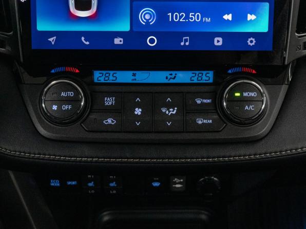 Toyota RAV4 IV (XA40) Рестайлинг с пробегом 2017 года, цена 2 390 000 рублей, 131836 км, внедорожник, Автокод Объявления