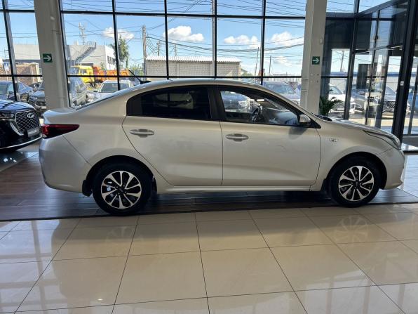 Kia Rio IV с пробегом 2018 года, цена 1 079 000 рублей, 195190 км, седан, Автокод Объявления