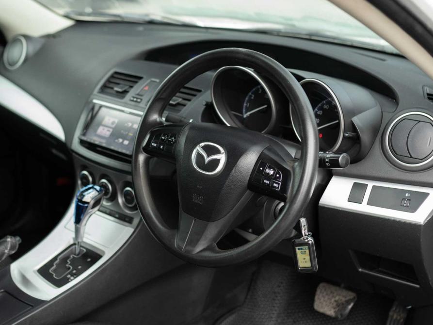 Mazda Axela II Рестайлинг Новосибирск  - изображение 11