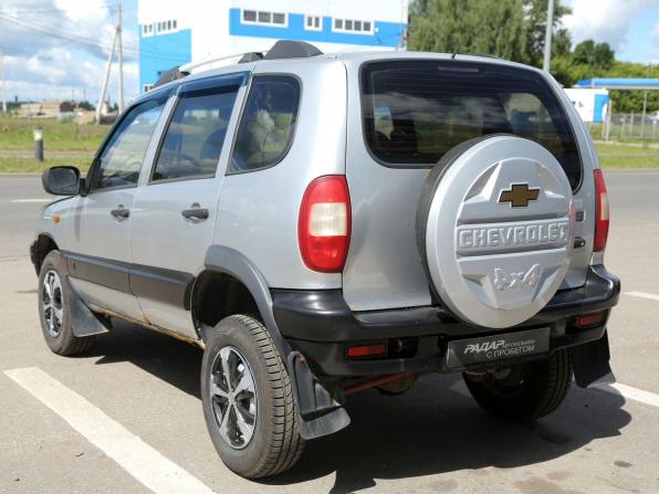 Chevrolet Niva I с пробегом 2004 года, цена 261 000 рублей, 185000 км, внедорожник, Автокод Объявления