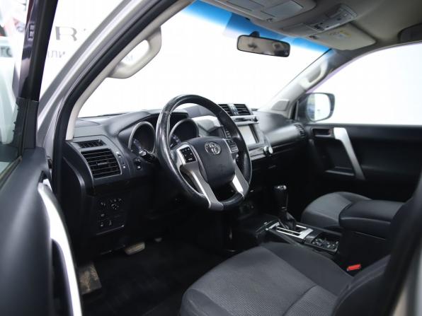 Toyota Land Cruiser Prado 150 Series Рестайлинг 1 с пробегом 2013 года, цена 3 390 000 рублей, 158910 км, внедорожник, Автокод Объявления
