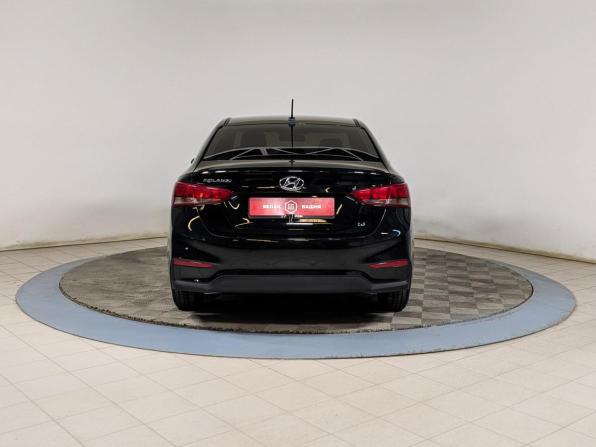 Hyundai Solaris II с пробегом 2019 года, цена 1 794 900 рублей, 20700 км, седан, Автокод Объявления