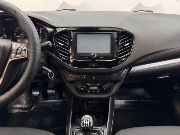 Lada (ВАЗ) Vesta I с пробегом 2017 года, цена 870 000 рублей, 145460 км, седан, Автокод Объявления