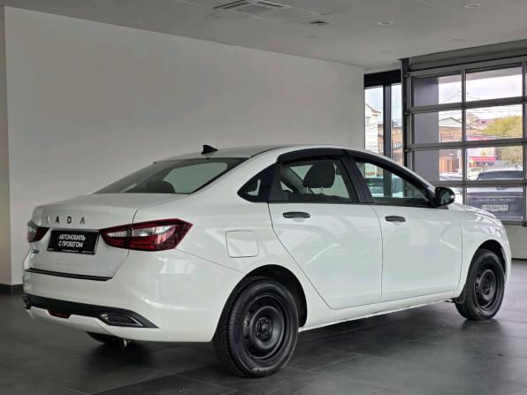 Lada (ВАЗ) Vesta I Рестайлинг (NG) с пробегом 2024 года, цена 800 000 рублей, 51801 км, седан, Автокод Объявления