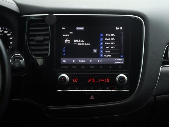 Mitsubishi Outlander III Рестайлинг 3 с пробегом 2022 года, цена 2 699 000 рублей, 71272 км, внедорожник, Автокод Объявления