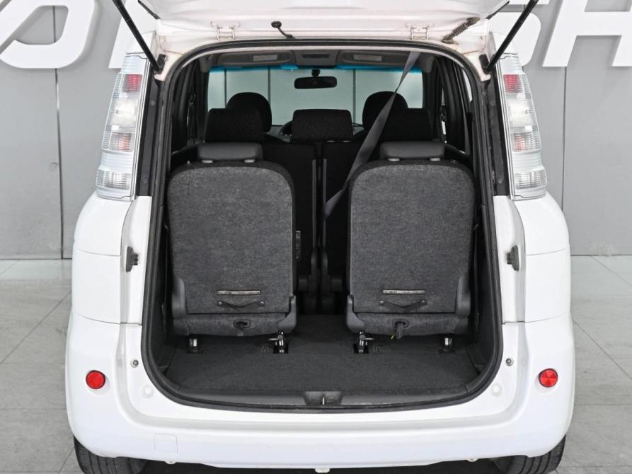 Toyota Sienta I Рестайлинг 2 Ростов-на-Дону  - изображение 19