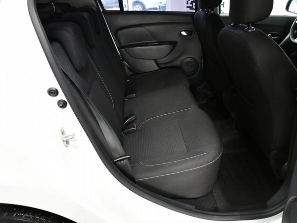 Renault Logan II Рестайлинг с пробегом 2020 года, цена 927 000 рублей, 108912 км, седан, Автокод Объявления