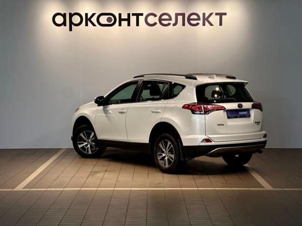 Toyota RAV4 IV (XA40) Рестайлинг с пробегом 2018 года, цена 2 190 000 рублей, 156593 км, внедорожник, Автокод Объявления
