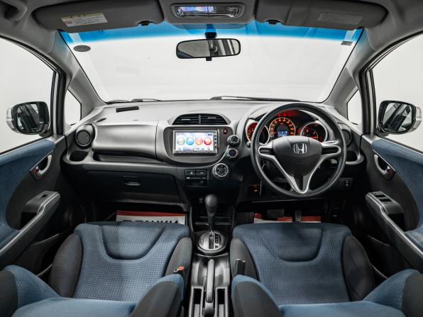 Honda Fit II с пробегом 2010 года, цена 850 000 рублей, 74864 км, хэтчбек, Автокод Объявления
