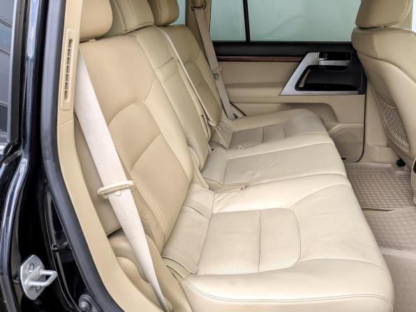 Toyota Land Cruiser 200 Series Рестайлинг 2 с пробегом 2016 года, цена 5 800 000 рублей, 140313 км, внедорожник, Автокод Объявления